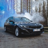 BMW 330e LCI 2023
