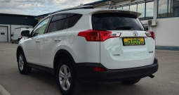 Toyota RAV 4 2.0 D-4D Active 2013g 91kW PARKIRNA KAMERA⭐⭐⭐⭐⭐