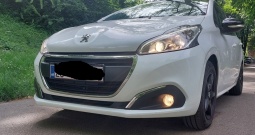 208 1,2 gt look 50000 km ! Potvrda reg 4. 2027
