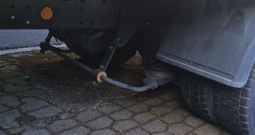 Iveco 8.140 auto kran sanduk 5 m pri. 62.000km, 2009 god.