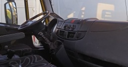 Iveco 8.140 auto kran sanduk 5 m pri. 62.000km, 2009 god.