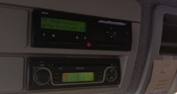Iveco 8.140 auto kran sanduk 5 m pri. 62.000km, 2009 god.