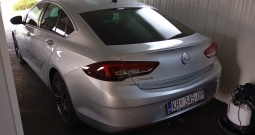 Opel Insignia 1.5 turbo benzin