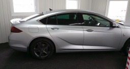Opel Insignia 1.5 turbo benzin