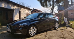 V40 D2