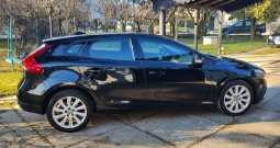 V40 D2