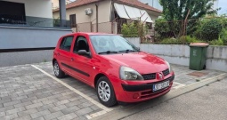 Renault Clio 1.2 8v tehnički do 06/2027.