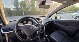 Peugeot 207 1.4VTI registriran do 02/2027