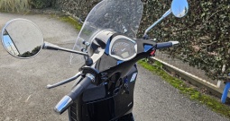 Vespa 300 GTS Super,2020.,nije uvoz,1.vlasnik,reg 1god.,može na kartice