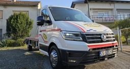 Vučna VW Crafter 2.0 TDI 180 KS,mod.'20.,reg na ime 1 god,top stanje