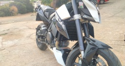 KTM 690 Duke 3 - izvanredan sam malo km i cijelom povijesti (HR)