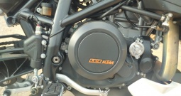 KTM 690 Duke 3 - izvanredan sam malo km i cijelom povijesti (HR)