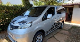 NISSAN NV 200 prodajem ili mijenjam za veci putnicki kombi uz nadoplatu