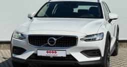 VOLVO V60 CROSS COUNTRY 2.0 D