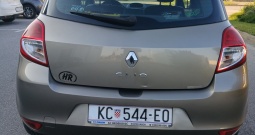 Clio 3 1.2 benz