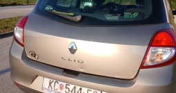 Clio 3 1.2 benz