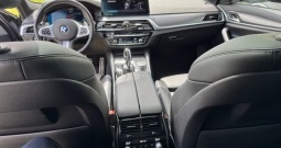 Ima sve-BMW 545 e M-4x4,Plug in Hybrid-Benz-394ks,g 2021 proč. opis