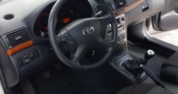 Toyota avensis 2.0 d4d 93kw, 2007g