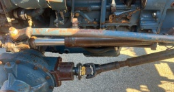 Universal 445 DT