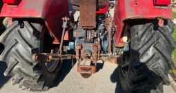 Universal 445 DT
