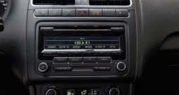 VW Polo 1,6 TDI style, nove ljetne i zimske gume, park senzor,tempomat