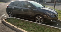 Nissan Leaf 150 ks 40 kwh, bat 90%, max oprema, servisna