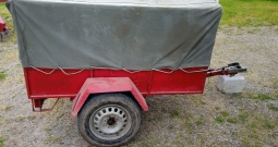 Auto prikolica