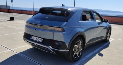 Hyundai Ioniq 5 77,4 kwh tv. jam. 08/28, reg 08/27