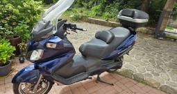 Suzuki Burgman 650 executive