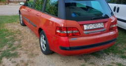Prodajem svog neuništivog Stila,nakon dugo godina vjerne službe