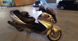 Suzuki Burgman 650