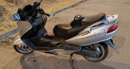 Suzuki Burgman 650