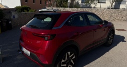 Opel Mokka / kao nova / 100ks / 25000km