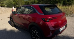 Opel Mokka / kao nova / 100ks / 25000km