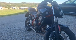 Prodajem Kawasaki Z650 SE