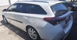 Toyota Auris TS hibrid