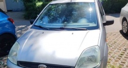 Ford Fiesta 1.4 benzin, klima, odličan