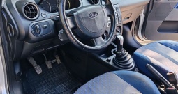 Ford Fiesta 1.4 benzin, klima, odličan