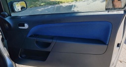 Ford Fiesta 1.4 benzin, klima, odličan