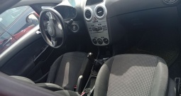 Prodajem Opel Corsu