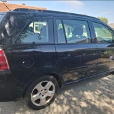 Opel Zafira 2006.god. registrirana do 17.01.2027.
