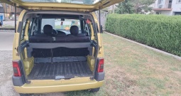 Citroen Berlingo putnički reg. 15. 11. 2026