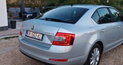 Škoda Octavia 1.6tdi 2015.godina