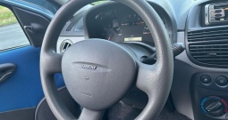 Fiat Punto 1.2 benzin, 1. Vlasnik, samo 81ooo kilometara, servo, klima