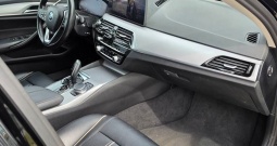 BMW SERIJA 5 520d xDrive
