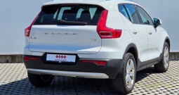 VOLVO XC40 1.5 T3-A MOMENTUM