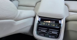 VOLVO XC60 DB AWD Momentum Pro