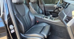 BMW X5 M50i *530ks*