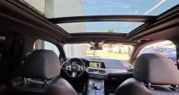 BMW X5 M50i *530ks*