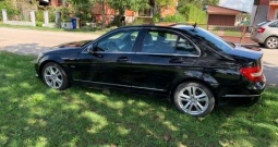 Mercedes benz C180